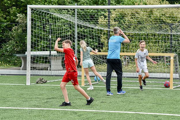 Beweegmasters sport BSO - buitenschoolse kinderopvang voor kinderen van het basisonderwijs - info@beweegmasters.nl - 06 188 249 88